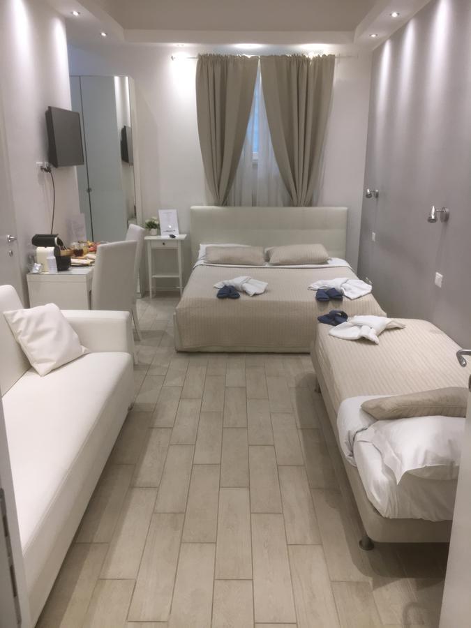 Bella Roma Luxury Accomodation - Vatican City Bagian luar foto